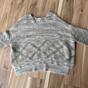 Shyanne Women's Medium Oversized Knit Sweater‎ Fuzzy Pullover Soft Gray Tan